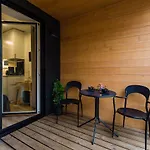Apartament Thomas' - Trendy, & Balcony