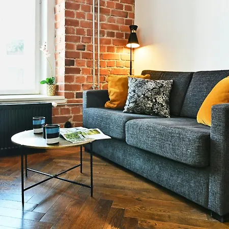 Thomas' - Trendy, & Balcony Apartament