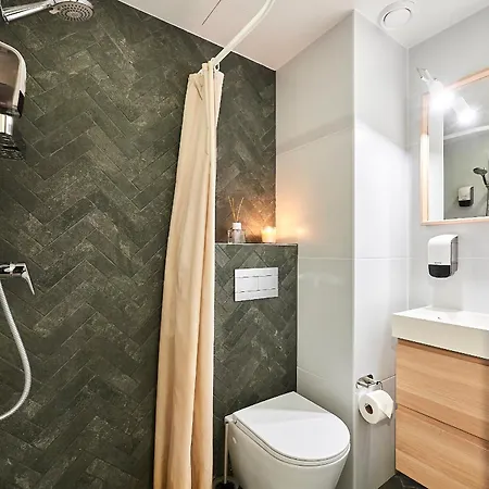 Thomas' - Trendy, & Balcony Apartman Tallinn