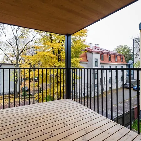 Thomas' - Trendy, & Balcony Apartment Reval