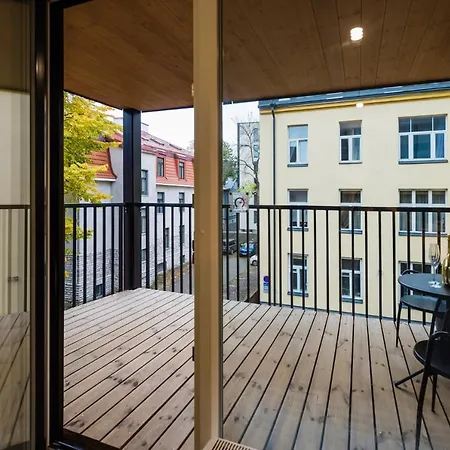 Thomas' - Trendy, & Balcony Apartamento *