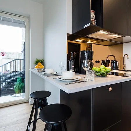 Apartment Thomas' - Trendy, & Balcony Reval