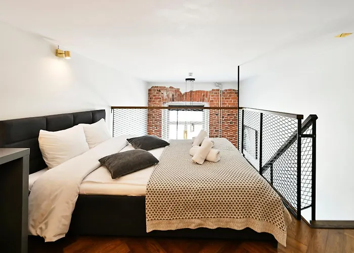 Thomas' - Trendy, & Balcony * Reval