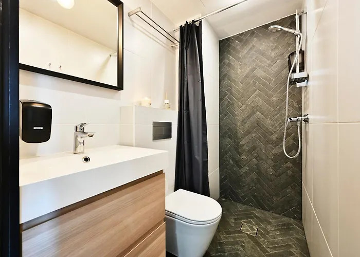 Apartament Thomas' - Trendy, & Balcony