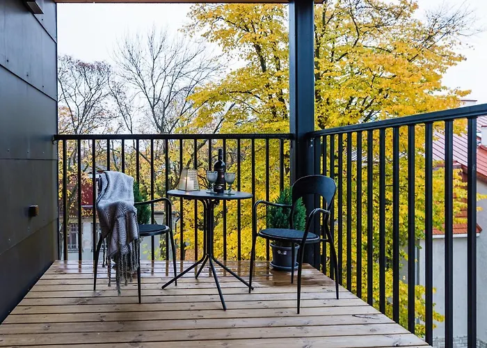 Thomas' - Trendy, & Balcony Apartament Tallin